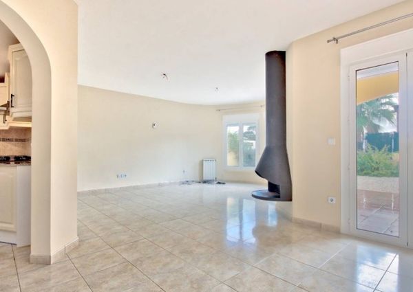 Villa for rent in Gata de Gorgos