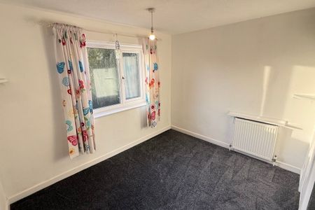 Wadsworth Road - Photo 3