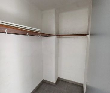 Location Appartement 3 pièces 64m² AIX EN PROVENCE 90ème - Photo 4