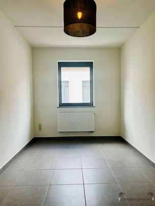 Appartement op de 1ste v met 2 slpkmrs & ruim terras - Foto 1