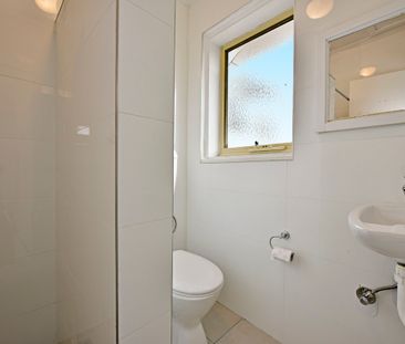 10/21 Chusan Street, Balaclava VIC 3183 - Apartment For Rent | Domain - Photo 5