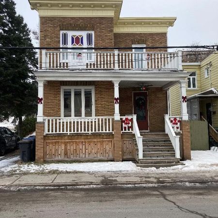 Maison à louer | House for rent - Photo 3