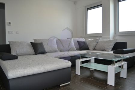 Minimal style flat in new building - Fotó 5