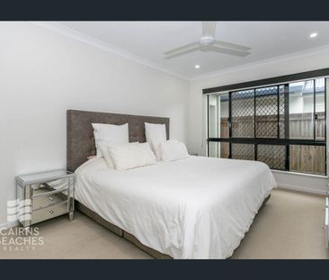 Modern Family Home - Photo 6