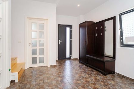 Casa de inchiriat 4 camere Valea Lupului Iasi - Photo 5