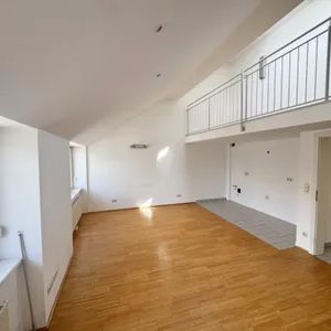 Provisionsfrei: Unbefristete 85m² DG-Wohnung + Terrasse beim Volkertmarkt- 1040 Wien - Foto 1