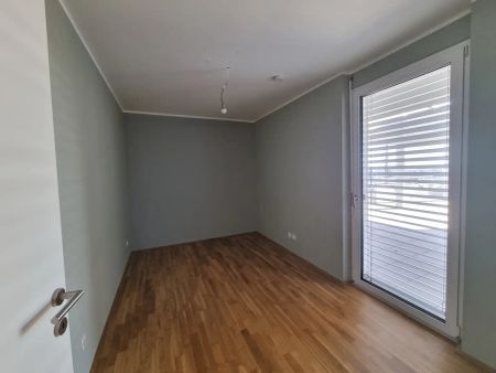 Moderne, helle 3-Zimmer-PENTHOUSE-Wohnung mit traumhafter Terrasse - Foto 2