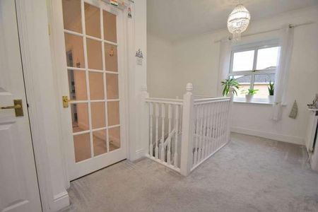 Southampton, SO15 - Photo 4