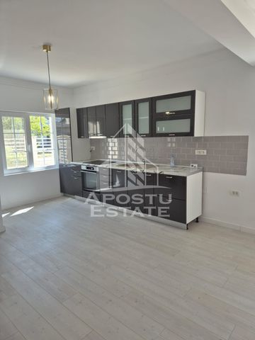 Duplex cu 4 camere , de inchiriat , Curte 300 mp , Mosnita Noua - Fotografie 5
