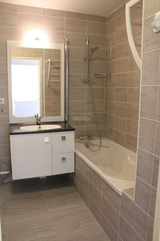 T2 Feydeau - 884€/mois C.C Nantes (44000) - Photo 5