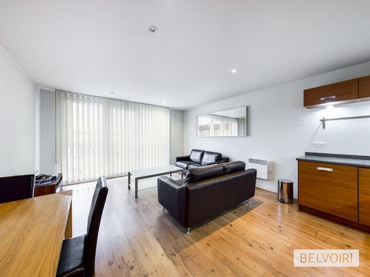 2 bedroom flat to rent - Photo 1