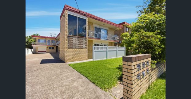 For Rent – Modern Studio Unit 1A / 105 Beatrice Terrace, Asco - Photo 1