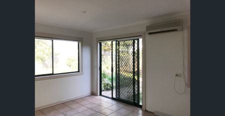 Renovated 4 bedroom family home plus Bungalow/Studio Sunshine West, Vic - Photo 4