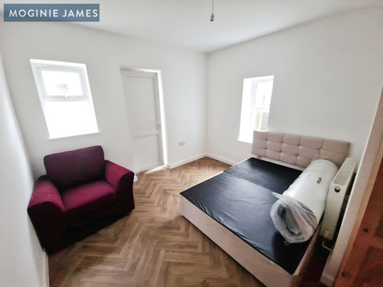 1 bedroom flat to rent - Photo 1