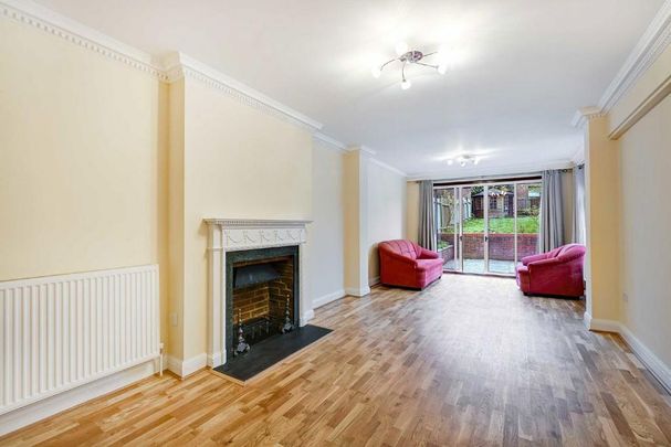 4 bedroom house to rent - Photo 1