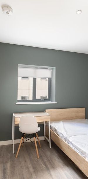 Park Street, Bristol - Photo 1