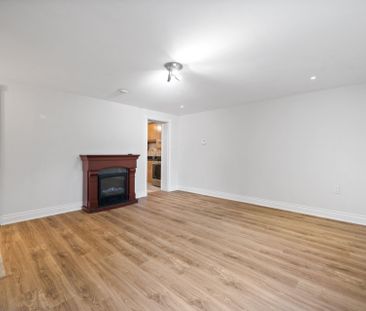 For Lease - 172 Humbercrest Boulevard Unit# Lower, Toronto, Ontario - Photo 3