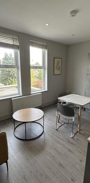 1 Bedroom Apartment Available Arranging tenancy - Photo 1