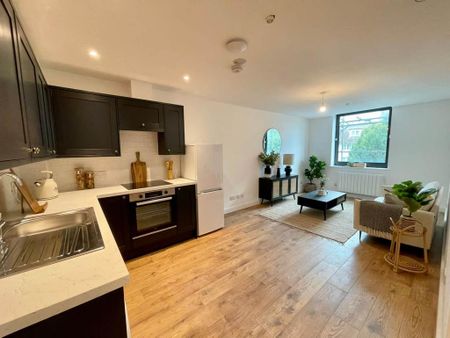 1 bedroom flat to rent - Photo 2