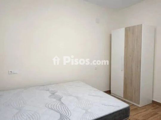 Piso en alquiler en Navalmoral de La Mata - Photo 1