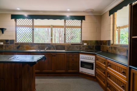 Tranquil Emerald Beach Home - Photo 3