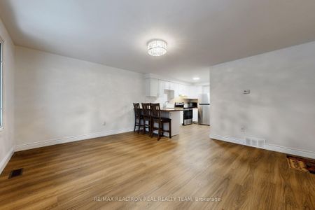 For Lease - 1129 Cannon Street Unit# #C1, Hamilton, Ontario - Photo 2