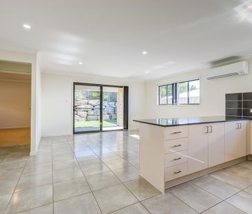 Beautiful Four Bedroom Home In Walking Distance to Pimpama College! - Photo 6