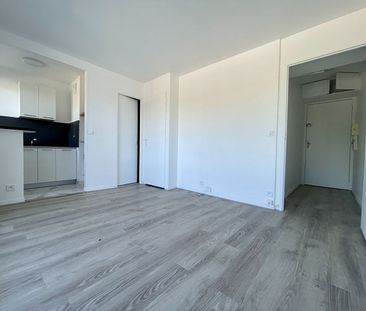 Location d'un appartement T1 à LIEUSAINT - Photo 4
