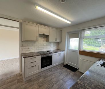 Fall View, Silkstone, S75 4LG - Photo 6