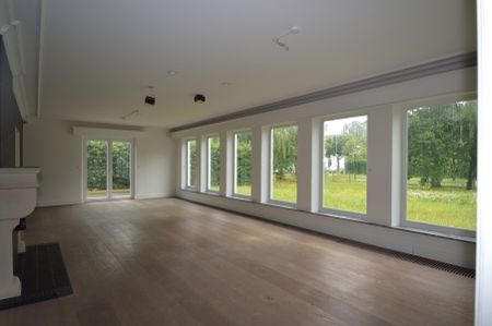 (IN OPTIE) Riante woning met een bew. opp. van 457m², te Oud-Turnhout. - Photo 3