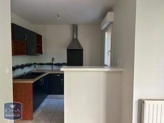 Location Appartement 2 pièces 51m² LE MANS 72000 - Photo 3