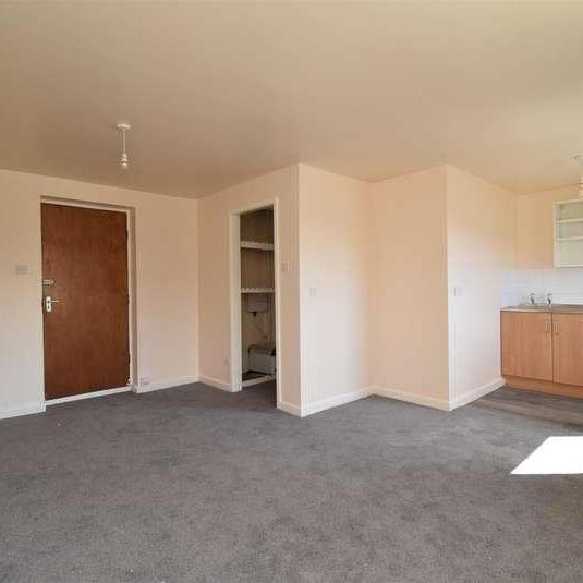 Brooksbank, Westgate, Wakefield, WF2 - Photo 1