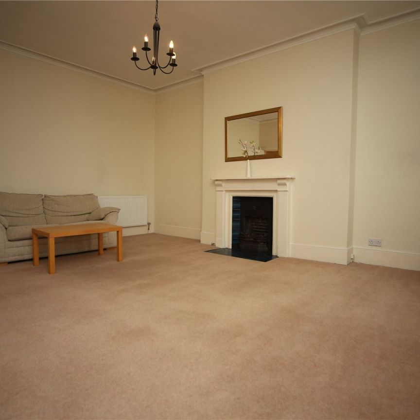 Royal Parade, - Photo 1