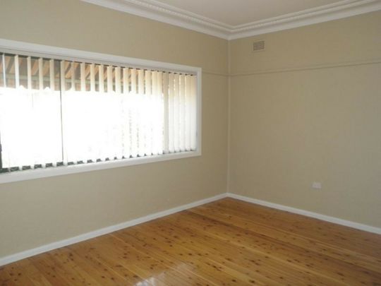 Neat and Tidy Home Located in a Prime Location!! - Photo 1