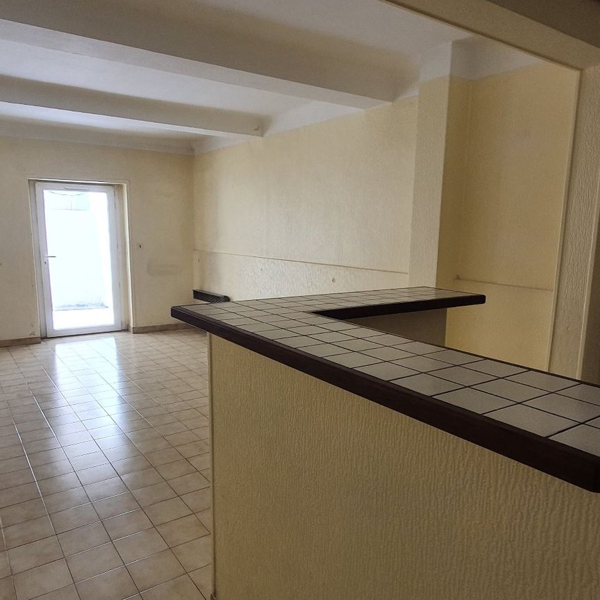Location Appartement 1 pièce 41m² MONTPELLIER 34080 - Photo 1