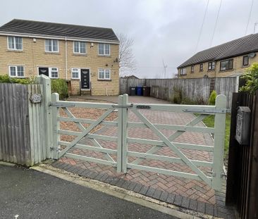 Middlecliffe Drive, Crow Edge - Photo 2