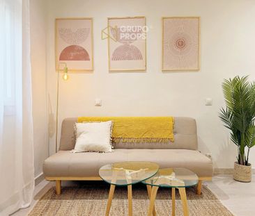 Apartamento de alquiler en Calle Meson de Paredes, Embajadores - La... - Photo 5