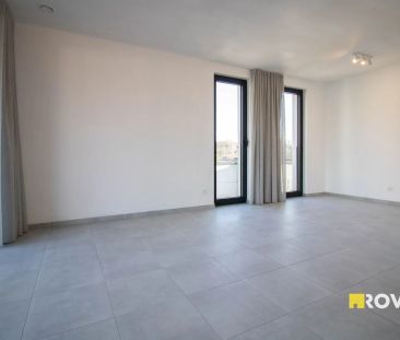 Prachtig lichtrijk nieuwbouwappartement met private ondergrondse au... - Photo 4