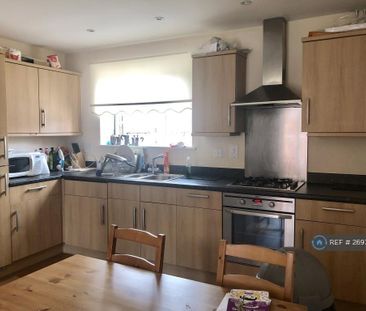 2 bedroom flat to rent - Photo 5