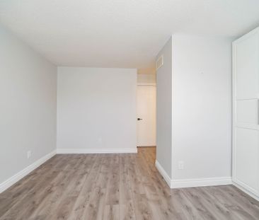 For Lease - 178 High Street, Clarington, Ontario - Photo 2