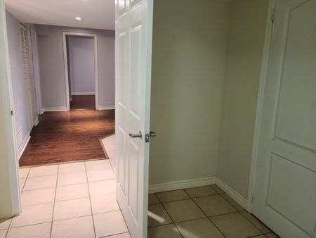 For Lease - 11 Heathbrook Avenue, Brampton, Ontario - Photo 2