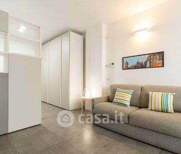 Bilocale in Affitto in Via Padova 38 a Milano - Photo 1