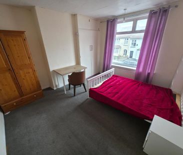 4 bedroom house to rent - Photo 2