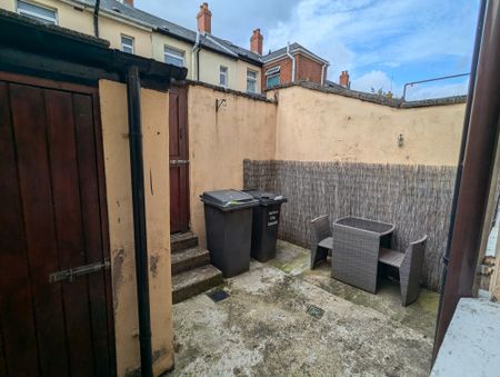 26 Northwood Parade, Belfast, BT15 3QJ - Photo 5