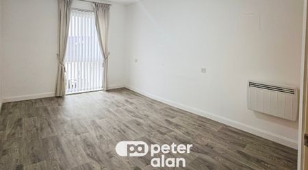 Phoebe Road, Pentrechwyth, SWANSEA - Photo 3