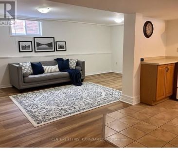 111 LINCOLN PLACE - Photo 1