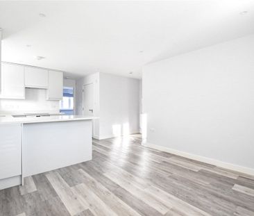 Well presented 2 bedroom apartment to rent in the popular village o... - Photo 5