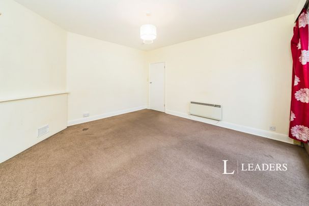 2 bedroom apartment to rent London Road, East Grinstead, RH19 - Photo 1