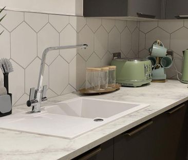 1 bedroom in a house share to rent - Photo 6