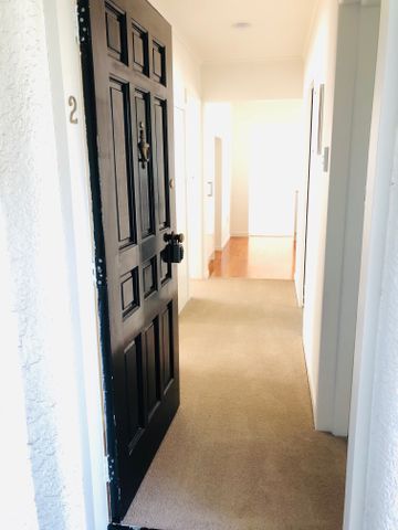 Remuera Village Living - Prime Location, Perfect Lifestyle - Photo 2